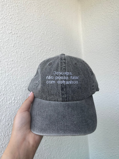 Desculpa, não posso falar com estranhos