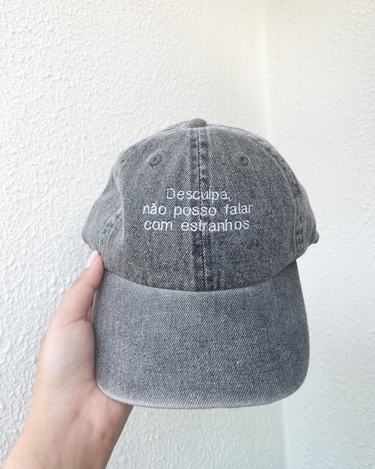 Desculpa, não posso falar com estranhos