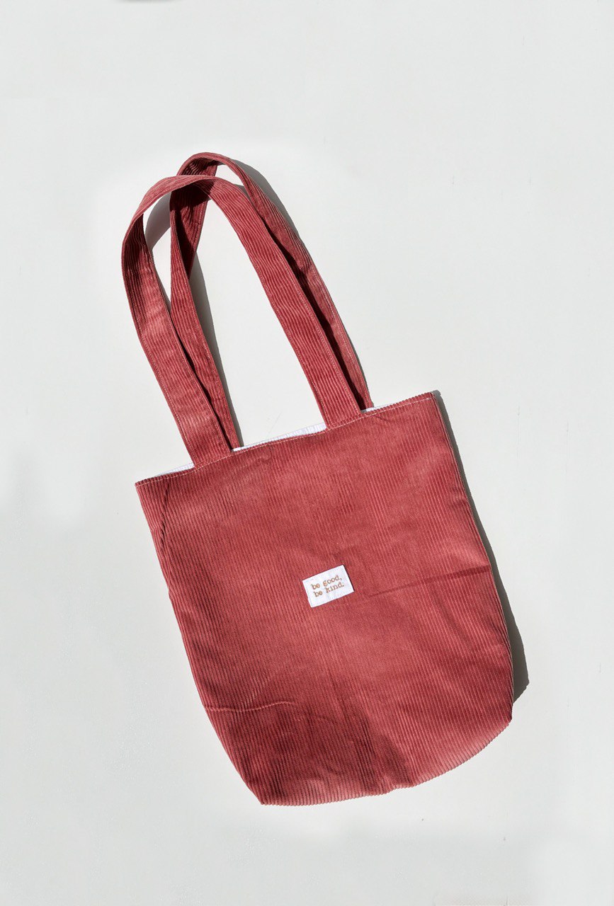 TOTE BAG EM BOMBAZINE (BE GOOD, BE KIND.)