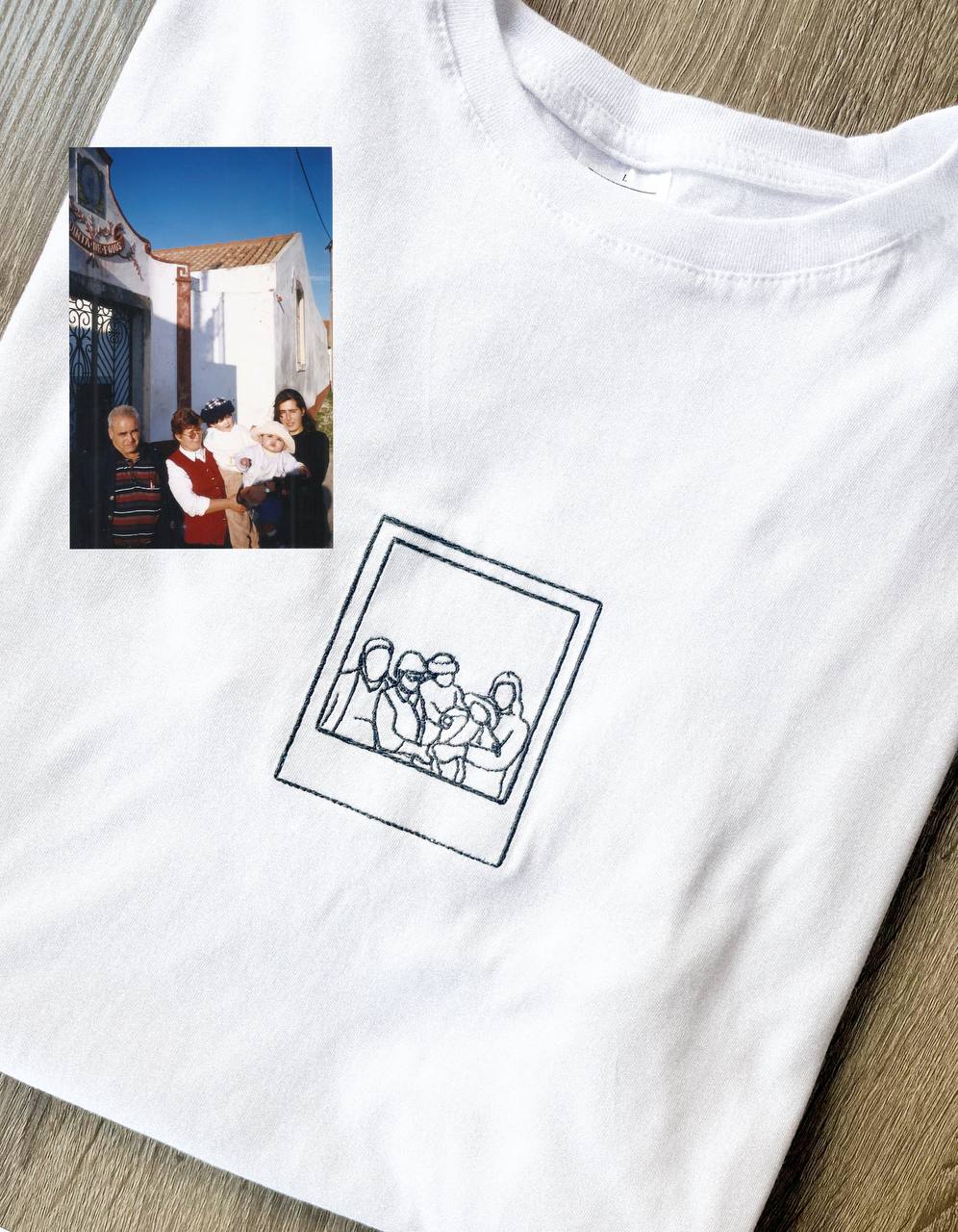 T-shirt com Fotografia Polaroid