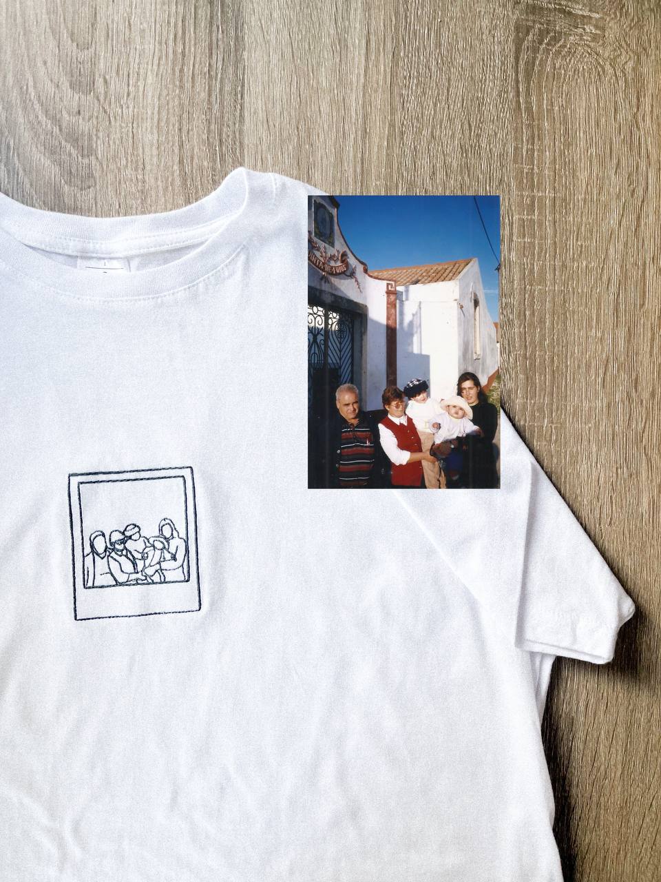 T-shirt com Fotografia Polaroid