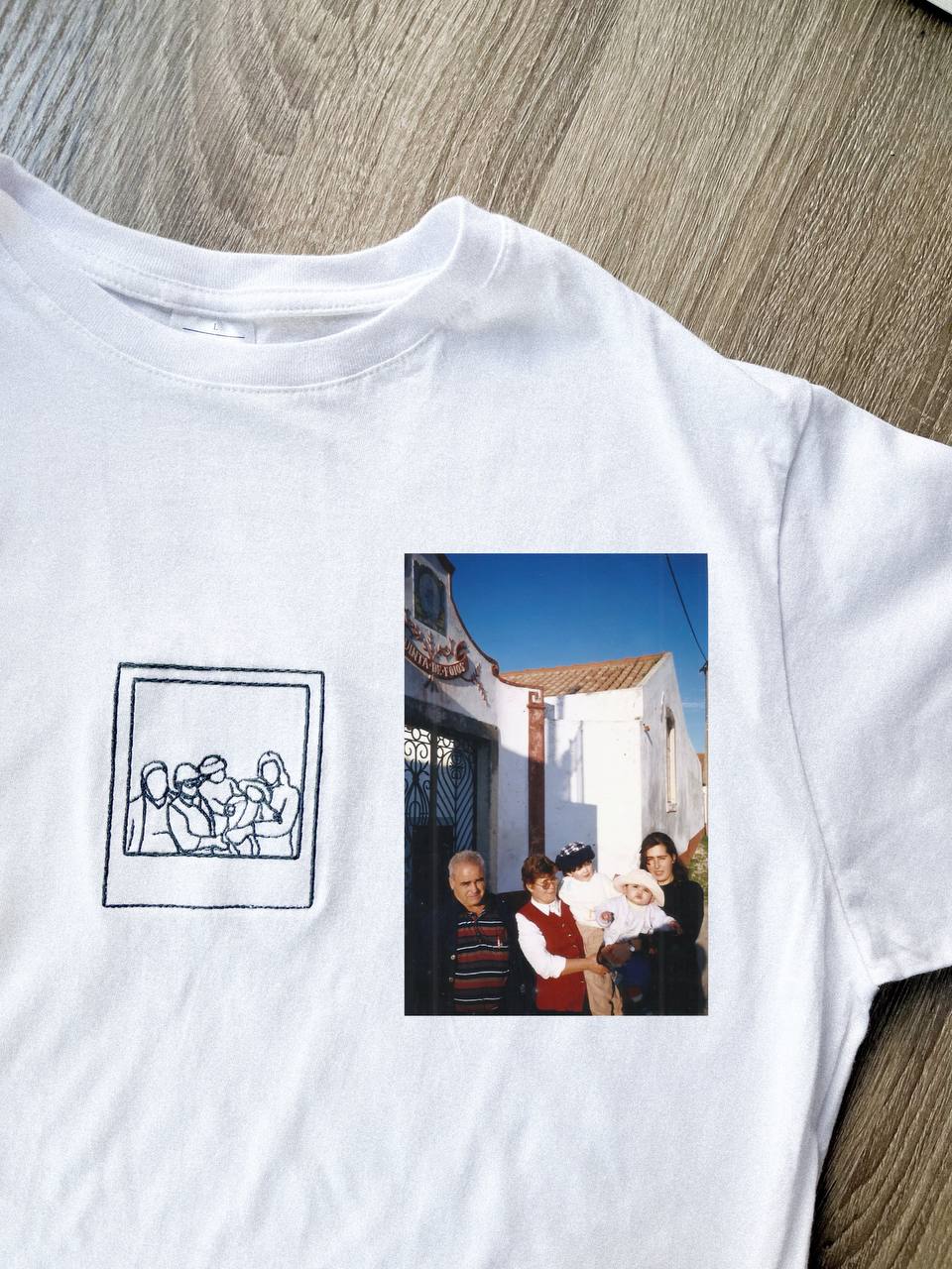 T-shirt com Fotografia Polaroid